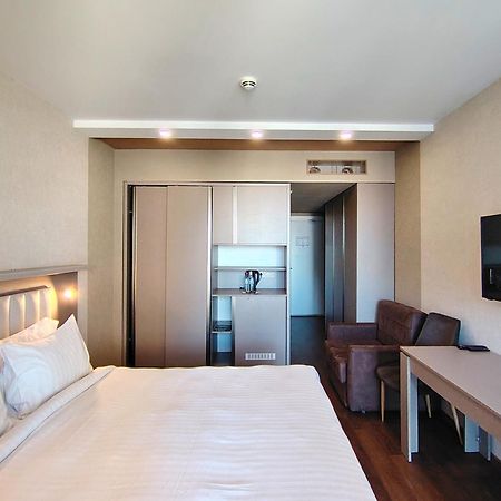 Aphrodite Apartments Batumi Exterior foto